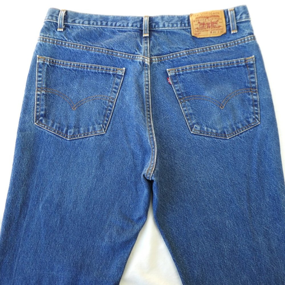 40x30 USA Levi's 517 Bootcut Vintage 2002 Blue Denim Jeans Black Bat Wing Tag